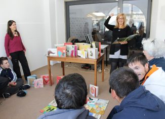 Brincar com os livros
