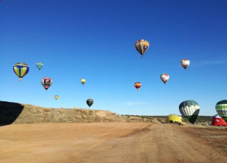 Festival de Balões de ar quente deixou o céu mais colorido