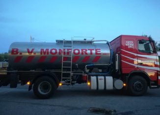 Camião dos bombeiros de Monforte