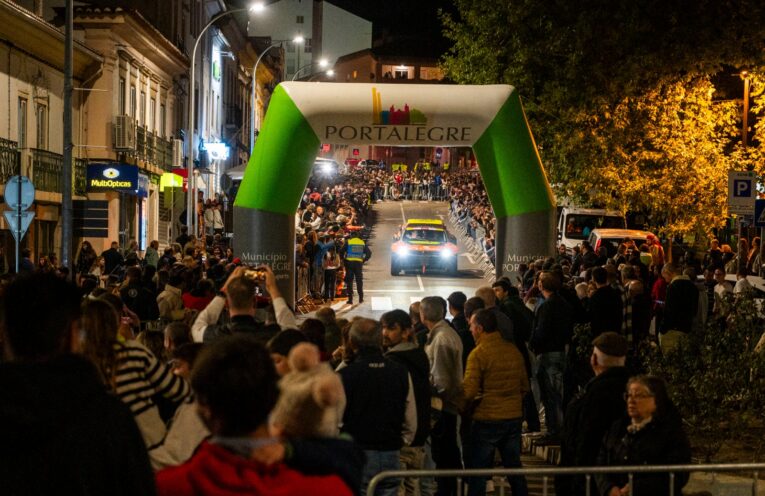 Apresentação dos carros ao público